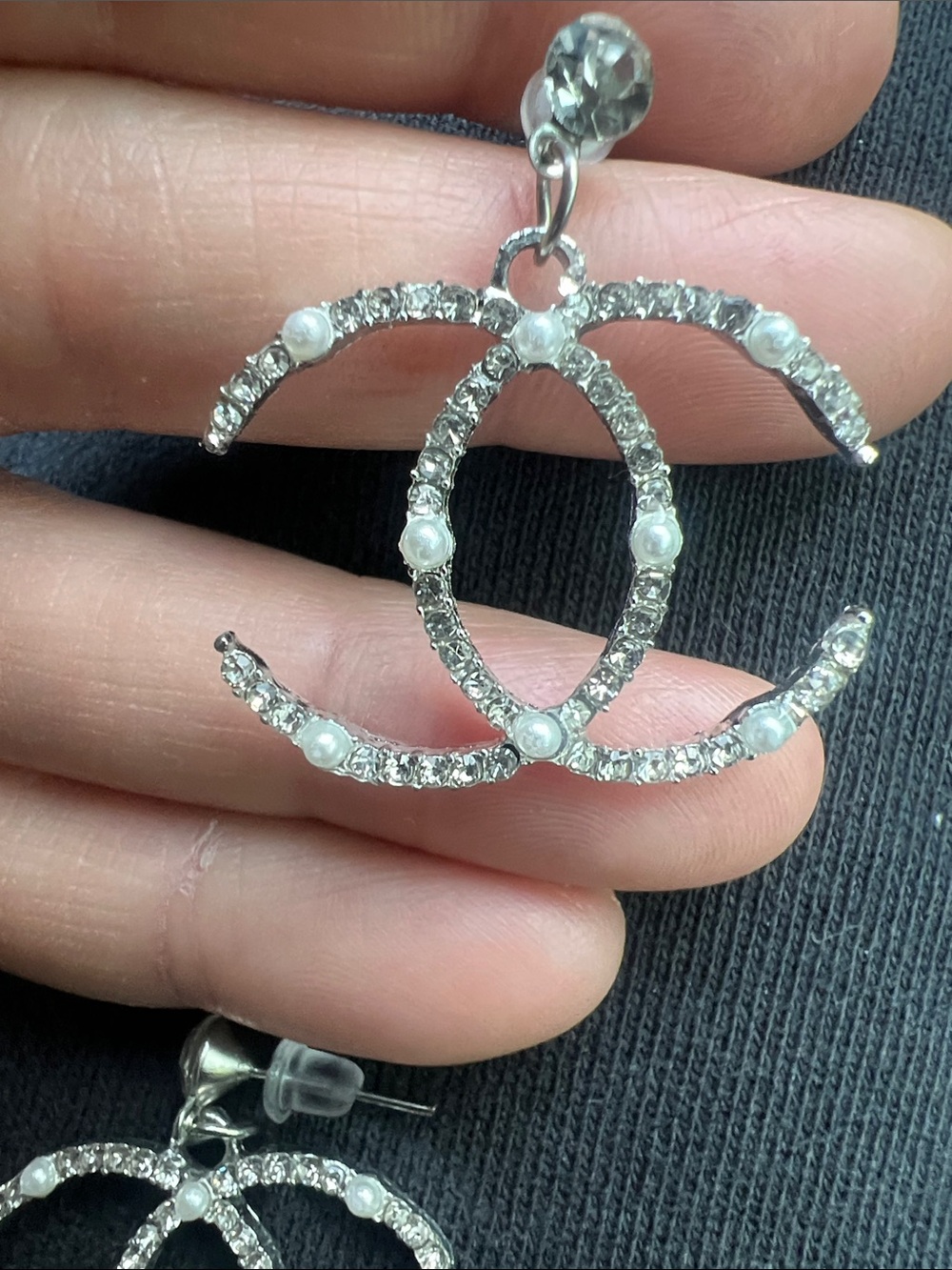 CHANEL Silver-Tone Crystal & Pearl CC Drop Earrings - Picture 4 of 8
